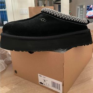 UGG Tazz slipper NIB size 8